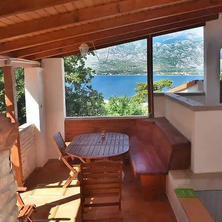 Fuer Fuenf Personen Mit Balkon * Vinjerac